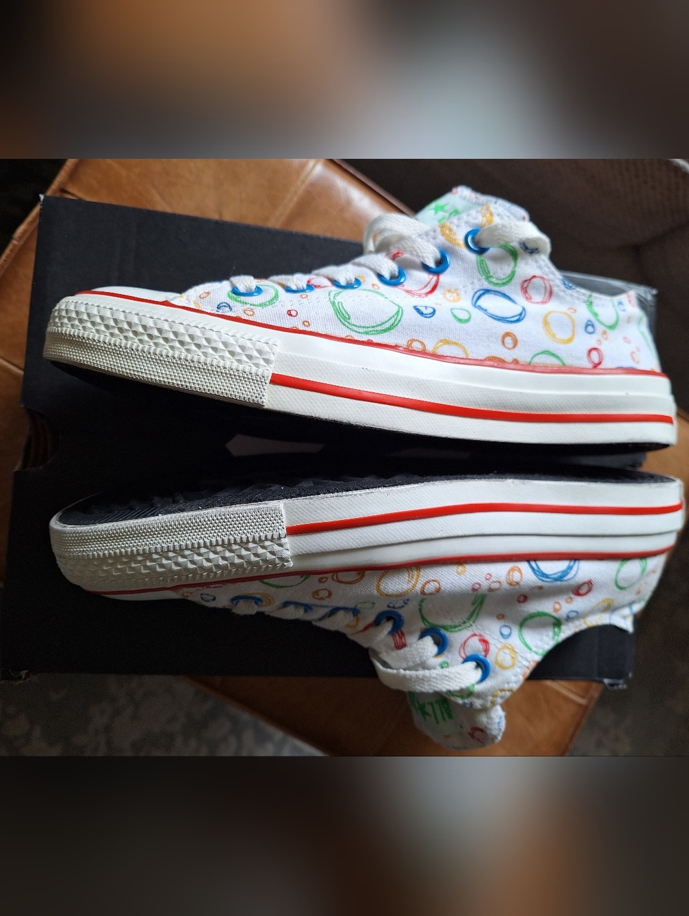 Converse White Canvas Sneakers with Multicolor Bubble Print - Picture 8 of 10